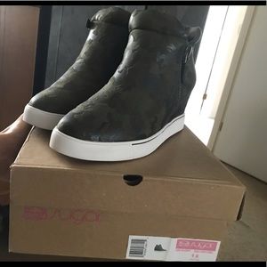 Sugar Glorify Olive Camo Hidden Wedge Sneakers